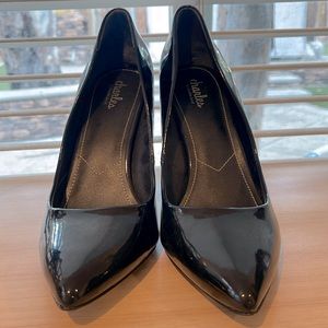 Charles by Charles david Black pumps size 12